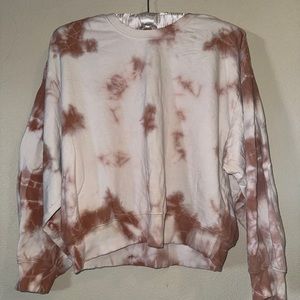 AR-33 Two Piece Short & Sweatshirt Set